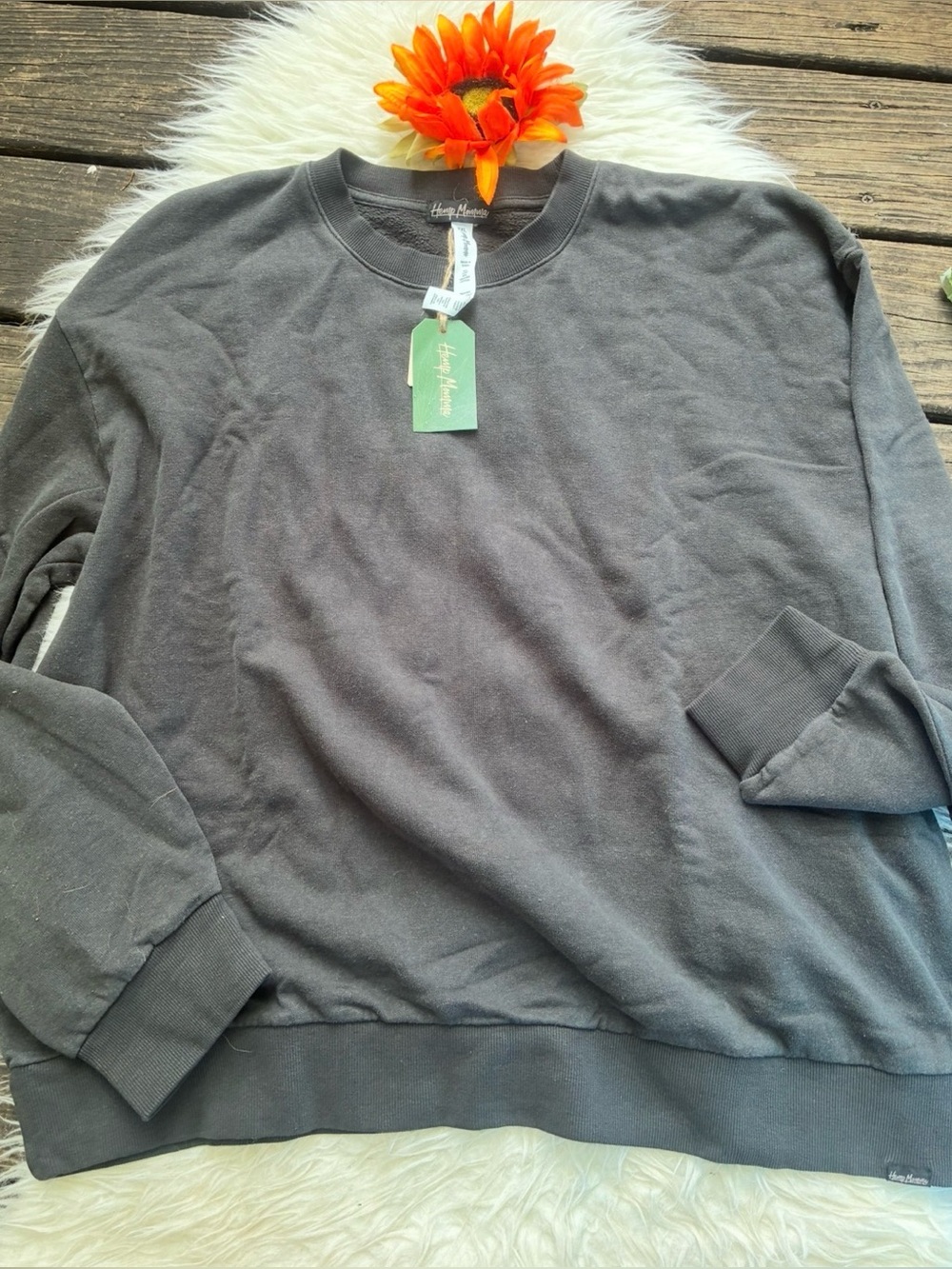 🌺NWT Hemp momma sweater size XXL🌺